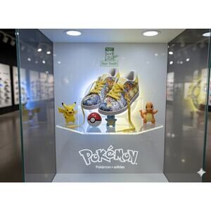 Adidas Stan Smith Pokémon Custom Sneakers - Sz. 2